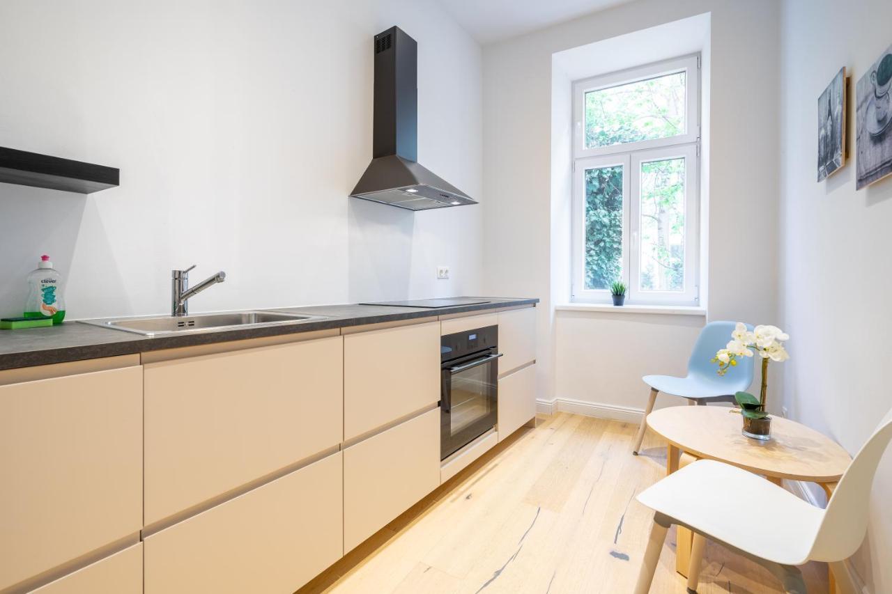 וינה Cottageviertel - Stilvolles Apartment In Parknahe מראה חיצוני תמונה